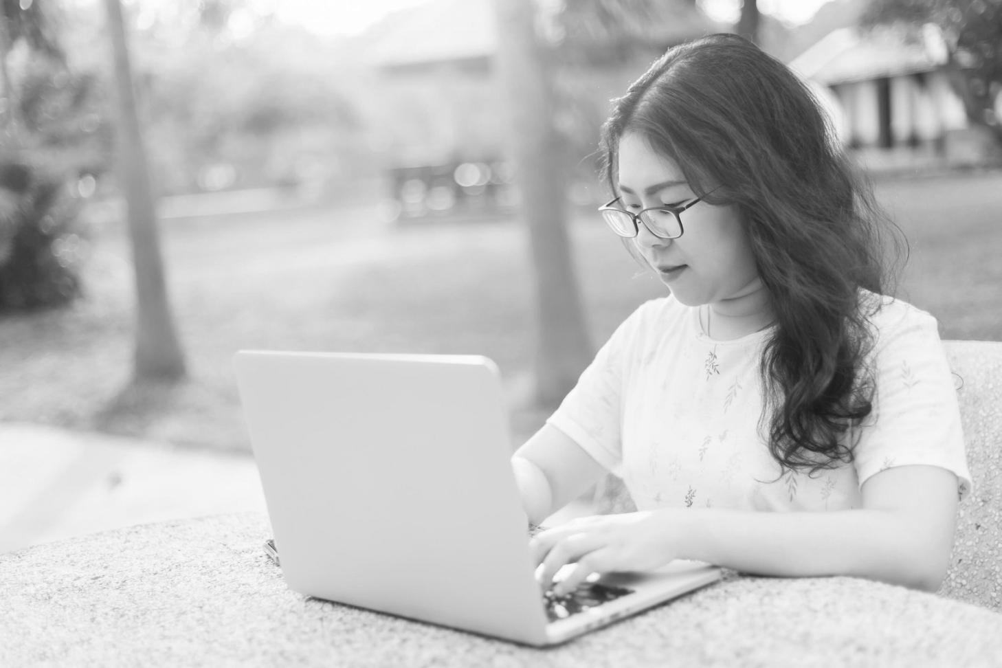 Workshop-Situation mit Teilnehmern und Dozenten